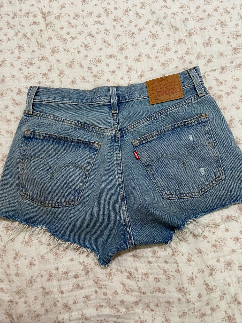 Levi's Vintage High-Rise Cutoff Jean Shorts - Light Blue - Picture 2 of 7
